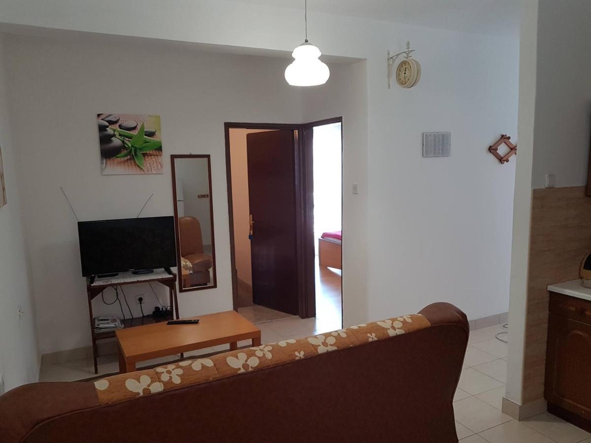 D&D Apartments Паг Екстериор снимка