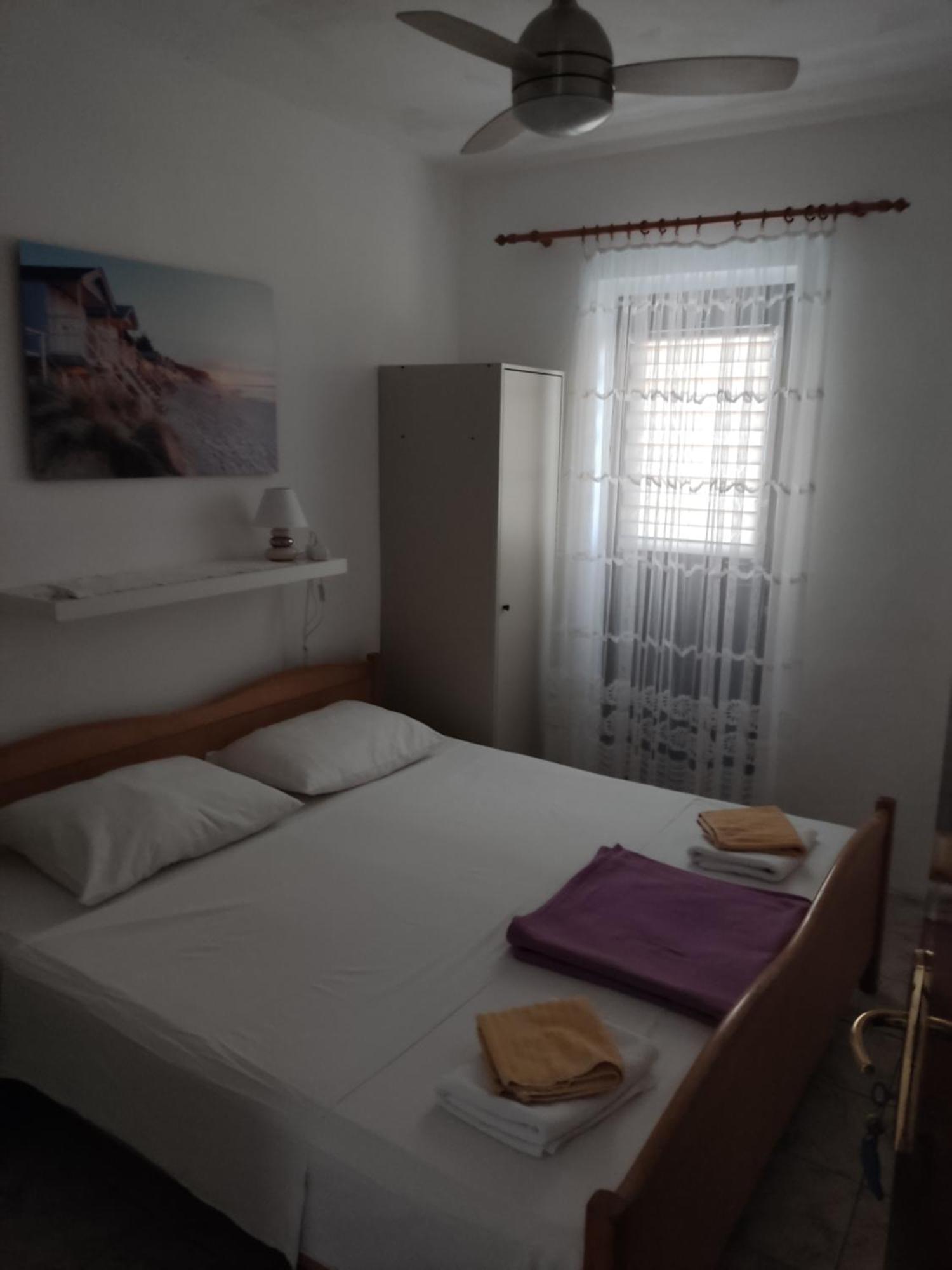 D&D Apartments Паг Екстериор снимка